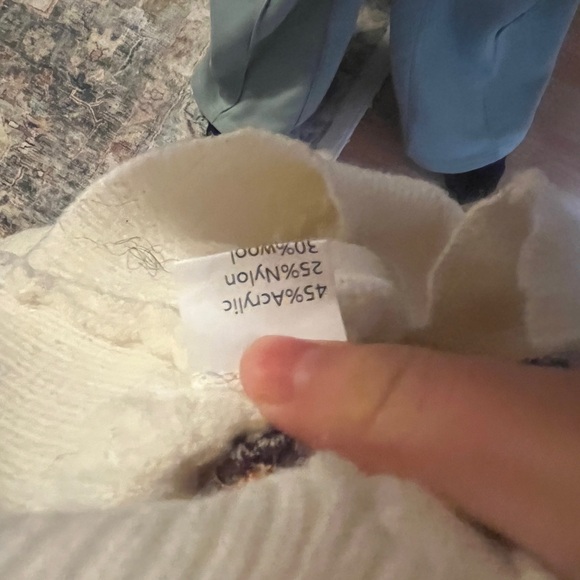 Ivory Floral Embroidered Sweater - Picture 3 of 5